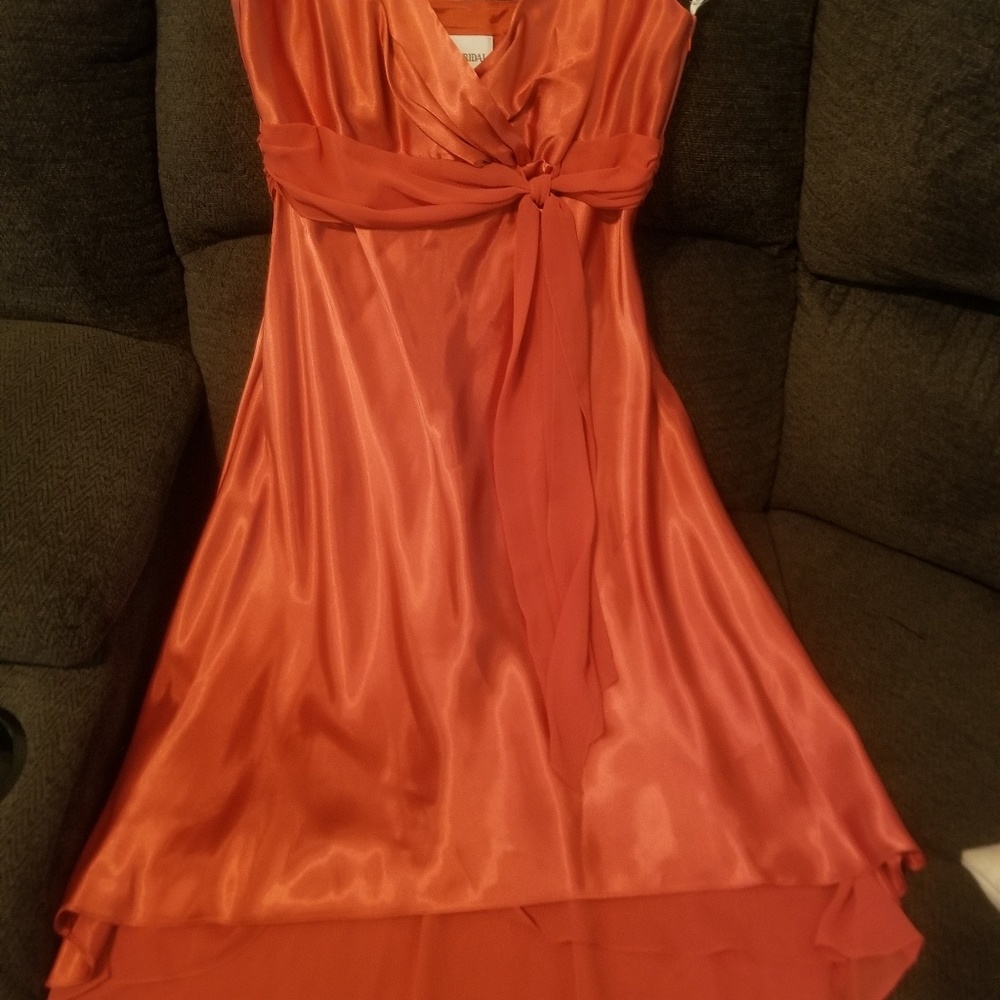 Dress - Picture 2 of 2